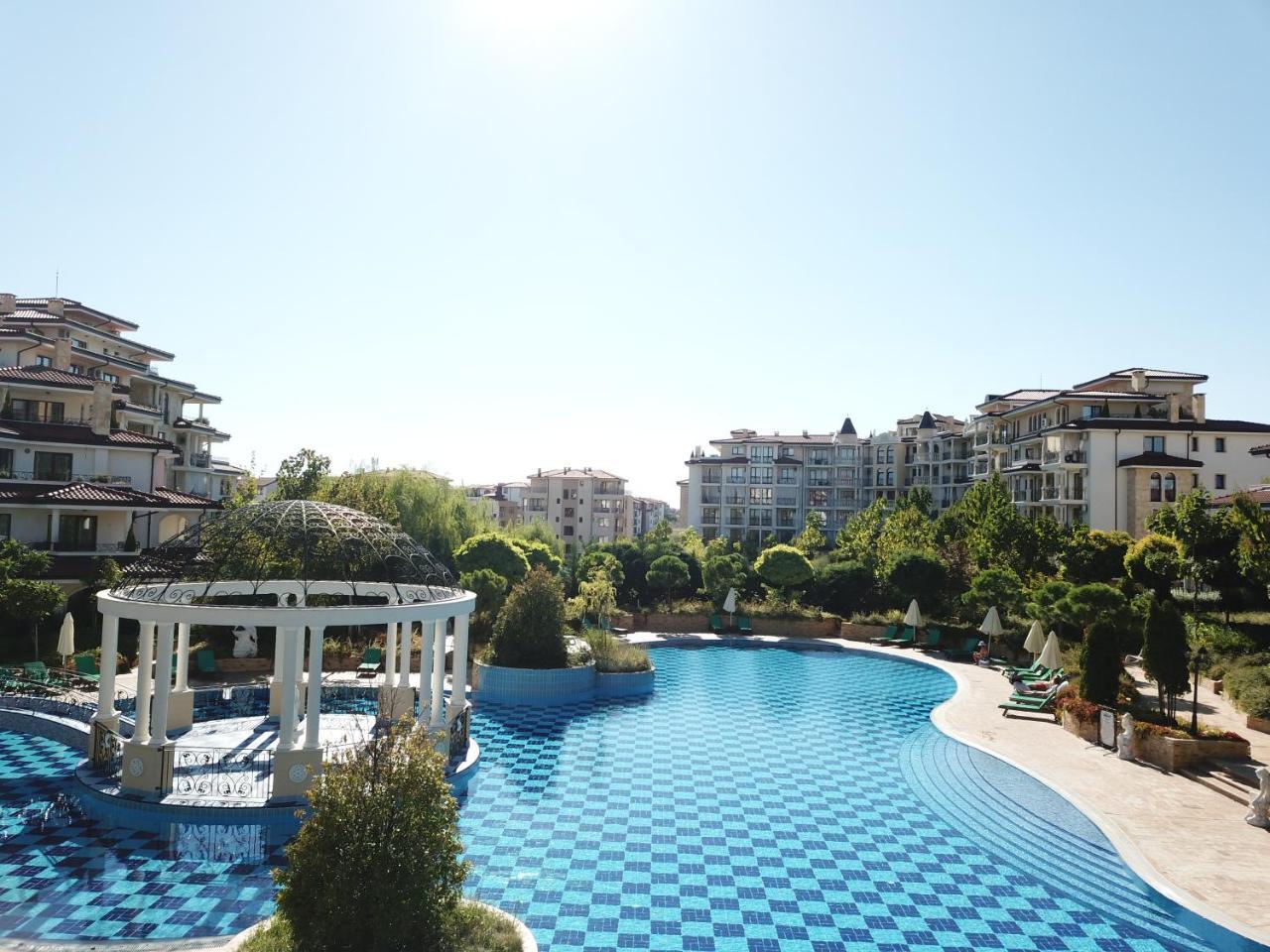 Poseidon Vip Residence Club Balneo & Spa Resort Несебир Екстер'єр фото